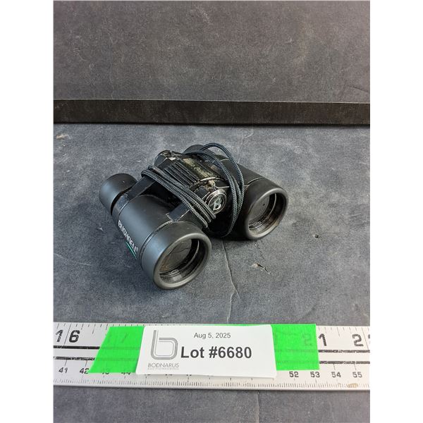 Bushnell Insta Focus Binoculars