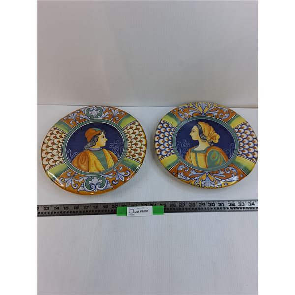 (2) 12" Dip A Mono Seruta Portrait Plates