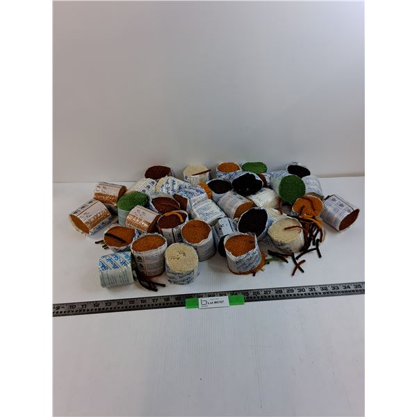 (34) New Rolls Of Latch hook Yarn