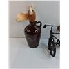 Image 2 : 9" Canada Moose Maple Syrup Jar, Small Bike