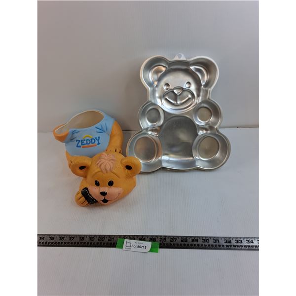 Teddy Bear Cookie Jar And 13" Teddy Bear Cake Pan