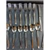Image 4 : Henckels International 20 pc Cutlery Set