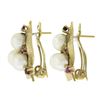 Image 4 : Vintage 14K Gold 6.5mm Cultured Pearl & Ruby Florentine Finish Omega Earrings
