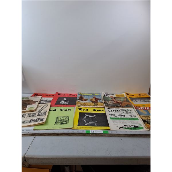 (11) Variety Of Magazines