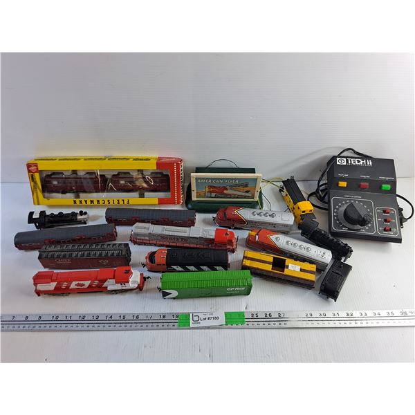 Electric Train Toy Playset with Tech II Railmaster 2400 Controller - As Is