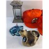 Image 4 : Candle Lantern, Weyburn Hats, Wall Fish Decor and Lizard Desk Decoration