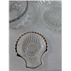 Image 9 : (3) Glass Bowls, (2) Glass Dishes