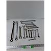 Image 1 : (16) Assorted Wrenches