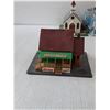 Image 9 : (6)Model Train Building, Fences, Trees, Signs & Rocks