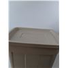 Image 2 : Brown Rubbermaid Storage Tote- 24" x 16" x 15.5"- Cannot Ship