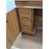 Image 5 : *Wood Sewing Machine Cabinet- Folds Open- CANNOT SHIP- Well Used