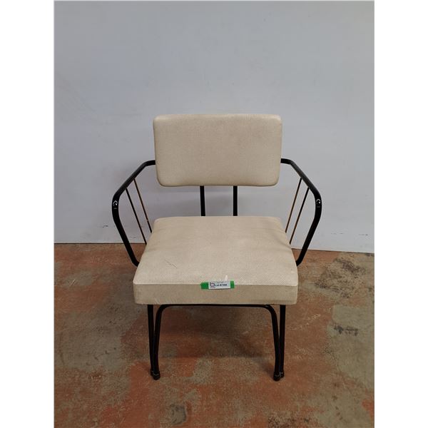 *Mid Century Metal Chair- CANNOT SHIP- 25" x 28" x 21"