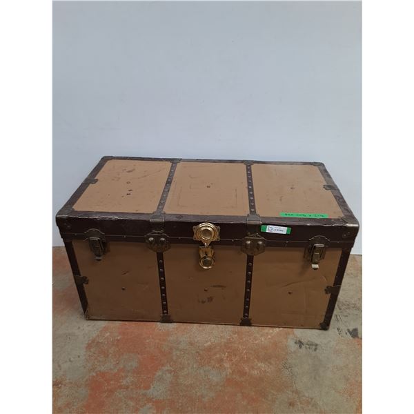 *Light Brown Storage Trunk- CANNOT SHIP
