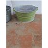 Image 4 : **(2) Galvanized Wash Tubs- CANNOT SHIP