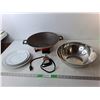 Image 1 : Electric Wok- Powers On, Mixing Bowl, (3) Plates