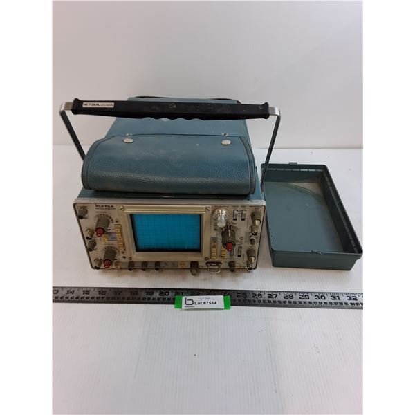 Vintage Tektronix 475A Oscilloscope- Powers On - 18x11x8" - PICK UP ONLY