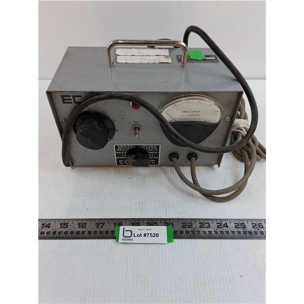 Vintage EC 454 Direct Current Apparatus - Powers On - 10x7x7" - Pickup Only