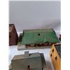 Image 4 : (9) Model Train Buildings - As Is