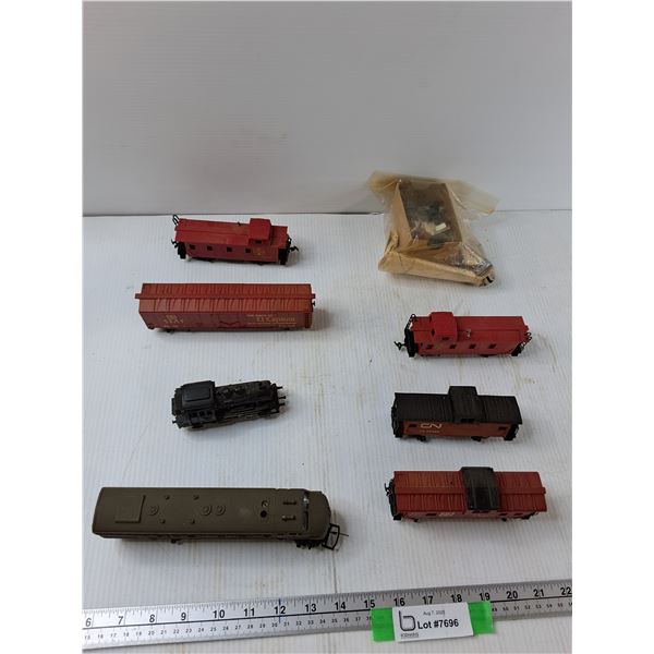 (7) Model Trains, Model Train Decorations - As Is