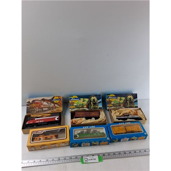 (6) Model Trains
