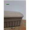 Image 3 : *Rubbermaid Storage Tote - 43'' x 22'' x 18'' - CANNOT SHIP