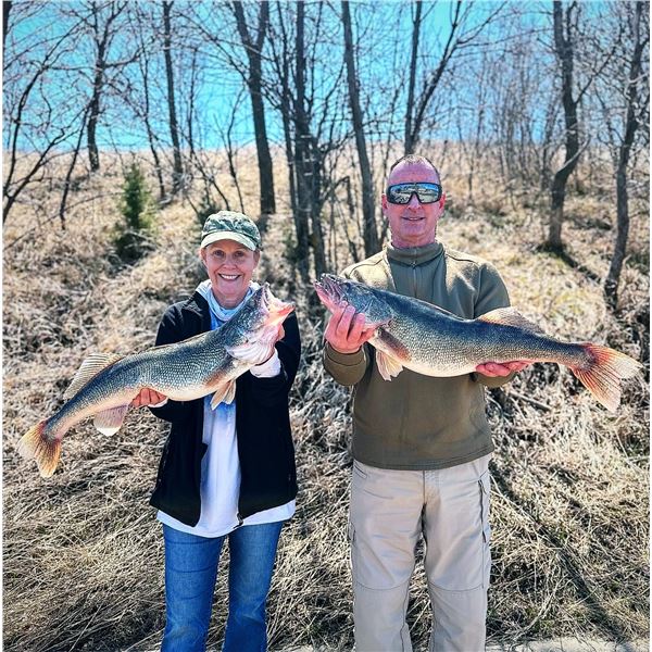 3 Day Dakota Walleye, Pike, and Smallmouth Fishing for 2