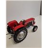 Image 3 : Universal Hobbies Massey Ferguson  165 Mark III Die Cast Tractor - Model Scale 1:16