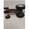 Image 5 : Universal Hobbies Massey Ferguson  165 Mark III Die Cast Tractor - Model Scale 1:16