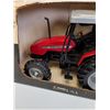 Image 2 : Country Classic Massey Ferguson 4225 Die Cast Tractor Model - Model Scale 1:16