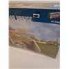 Image 3 : Arched Road Bridge HO Model Scale - New in Box/Sealed