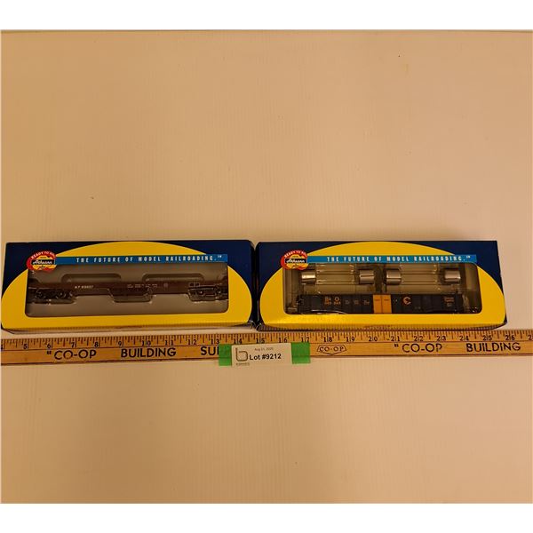 (2) Atheann Model Train Cars - HO Model Scale