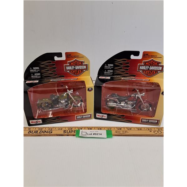 (2) Harley Davidson Die Cast Model  Motorcycles - 1:18 Scale - Series 29 & 27