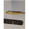 Image 3 : The Torrey Razor Co. Vintage French Ivory Mens Straight Shaving Folding Razor w/Original Case