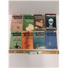 Image 1 : (8) Vintage James Bond Novel Book Set