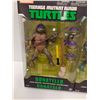 Image 2 : (2) Teenage Mutant Ninja Turtles Figurines: Donatello & Raphael