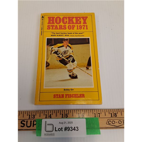 Vintage Hockey Stars of 1971 Book