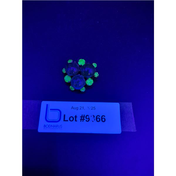 Vintage Clover Atomic Patterned Uranium & Colored Jeweled Brooch Jewelry - 1.5" Diameter