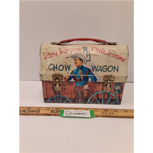 Vintage Roy Rogers "Chow Wagon" Metal Lunch Box - 9" x 6" x 4.5"