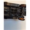 Image 4 : Ford Die Cast Model 1925 Model T Truck  - 1:32 Scale