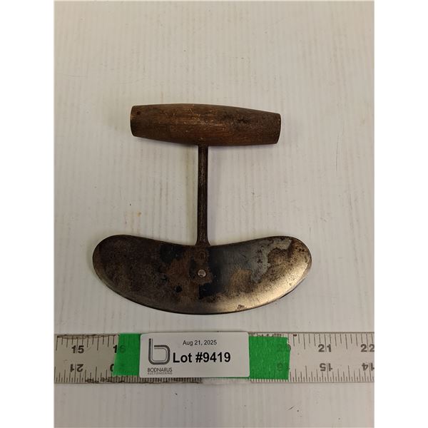 Vintage Manual Food Chopper with Wood Handle 5.5" Long