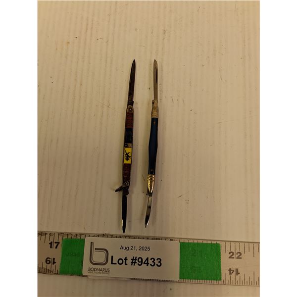 (2) Miniature Pocket Knives Up to 5.25"