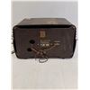 Image 3 : Vintage General Electric Radio- As Is 12" x 8" x 7.5"