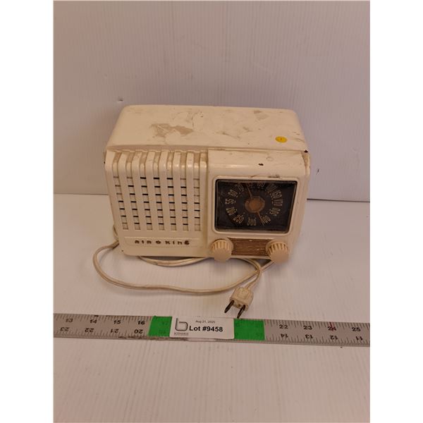 Vintage Air King Radio- As Is 9.5" x 5.5" x 6"