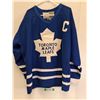 Image 1 : Wendel Clark #17 Toronto Maple Leafs Autographed Jersey- Cannot Authenticate, Size 50
