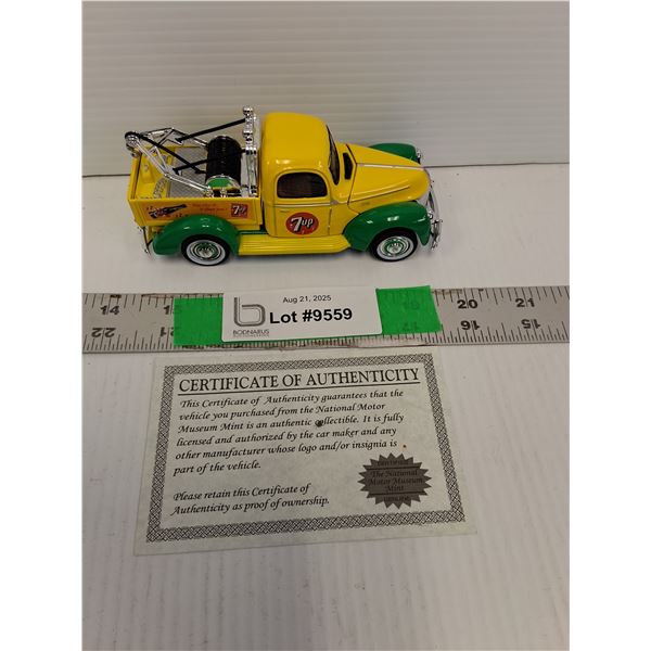 Ford/7 Up 1:32 Scale Diecast Model Truck with Certificate of Authenticity, Comes with Box