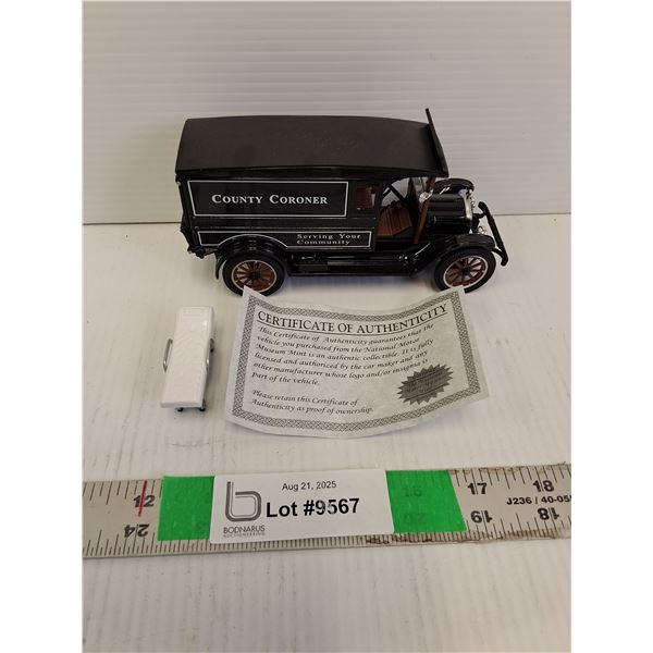 1:32 Scale 1920 County Coroner's Car with Gurney and Certificate of Authenticity
