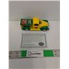 Image 1 : 1:32 Scale Ford/ 7 Up Diecast Model Truck with Certificate of Authenticity