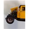 Image 3 : 1:32 Scale 1928 Model Chevy 1/2 Ton Pick Up with Barrels & Certificate of Authenticity