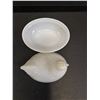 Image 3 : Glass Nesting Hen Dish 4.25" x 3.75"