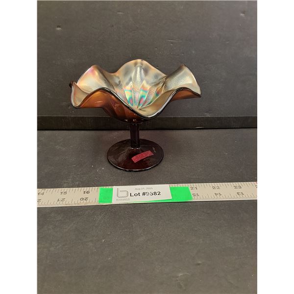 Stippled Ray Footed Glass Tray 4.5" Tall